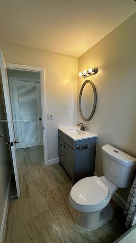 7480 SW 10th Street 202A, North Lauderdale, FL 33068