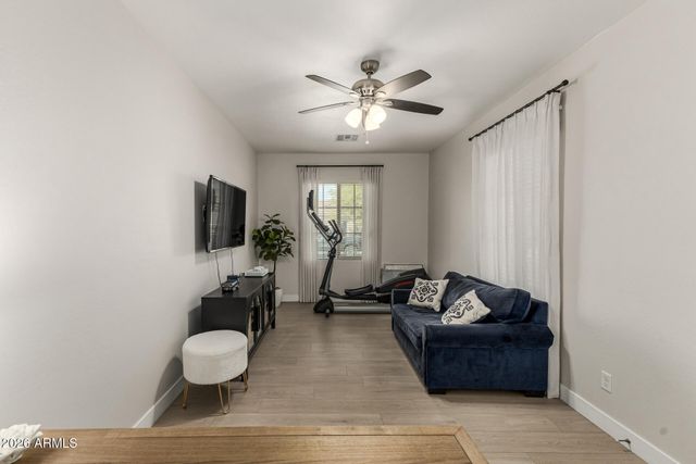 5735 W HUNTINGTON Drive, Laveen, AZ 85339