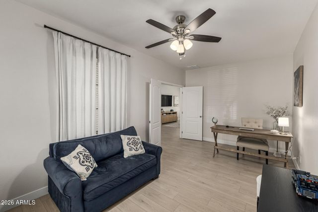 5735 W HUNTINGTON Drive, Laveen, AZ 85339