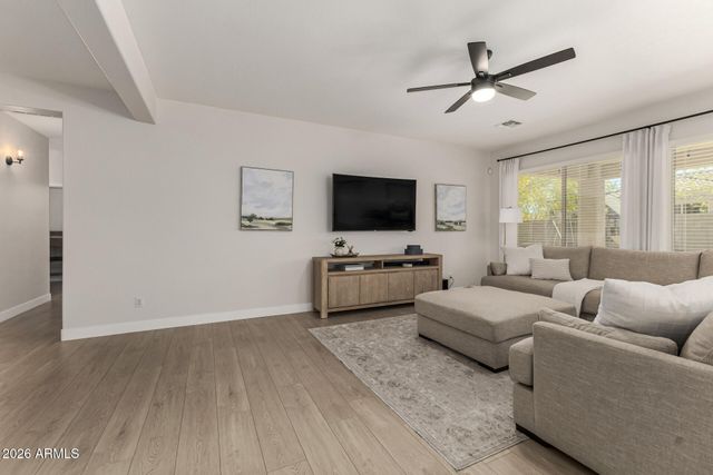 5735 W HUNTINGTON Drive, Laveen, AZ 85339