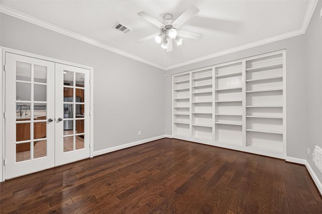 15618 Stable Brook Circle, Cypress, TX 77429
