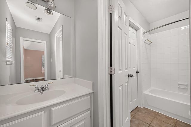 15618 Stable Brook Circle, Cypress, TX 77429