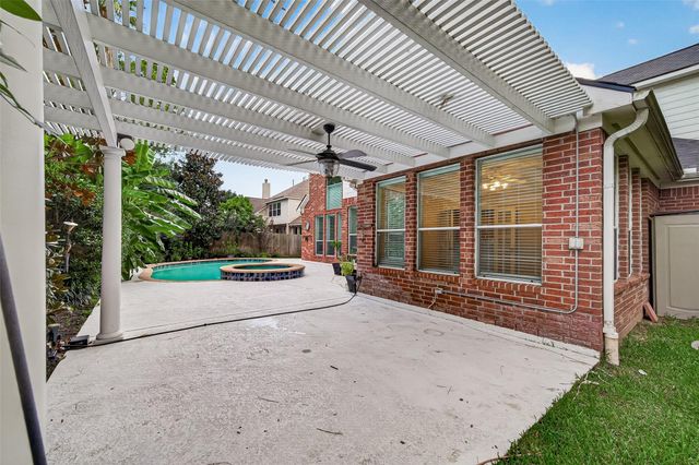 15618 Stable Brook Circle, Cypress, TX 77429