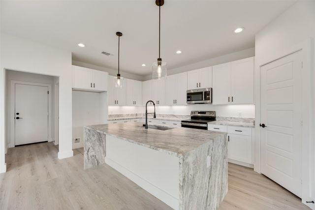 2326 Fairfax Drive, Irving, TX 75060