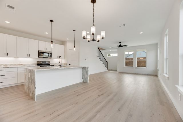 2326 Fairfax Drive, Irving, TX 75060