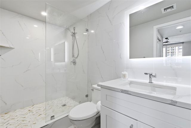 511 SE 5th Avenue 2122, Fort Lauderdale, FL 33301