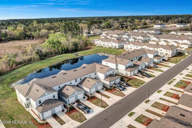 9008 GIFFORD Drive, Jacksonville, FL 32220