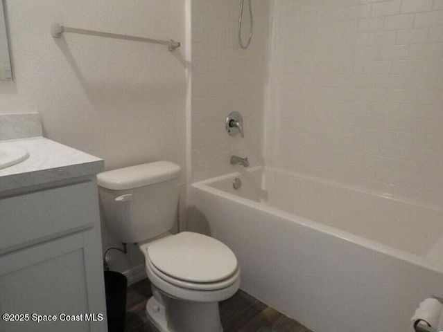 690 San Filippo Drive SE, Palm Bay, FL 32909