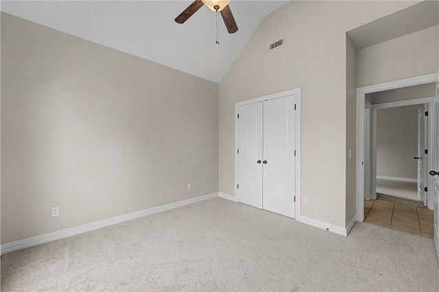 4281 N Meadow View Drive, Fayetteville, AR 72703