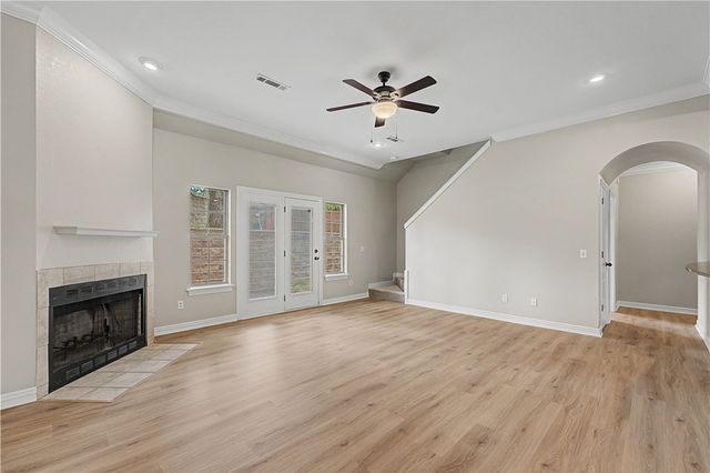 4281 N Meadow View Drive, Fayetteville, AR 72703
