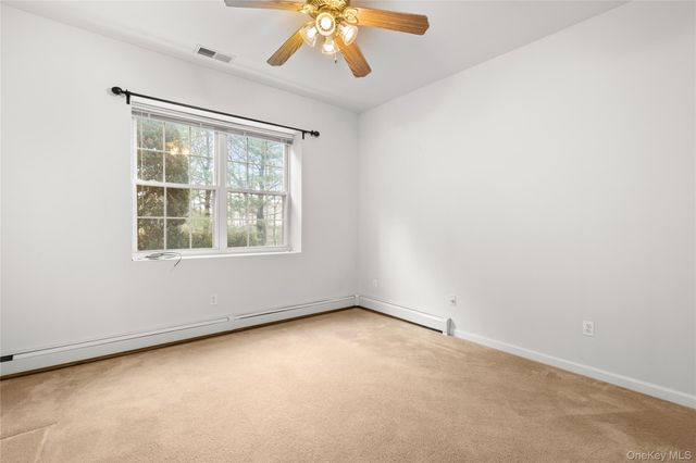 119 Francesca Way 119, Amityville, NY 11701