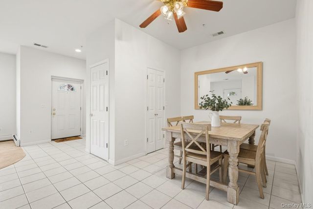 119 Francesca Way 119, Amityville, NY 11701