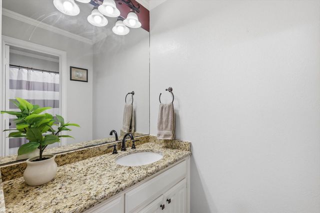 909 Chimney Hill Trail, Southlake, TX 76092