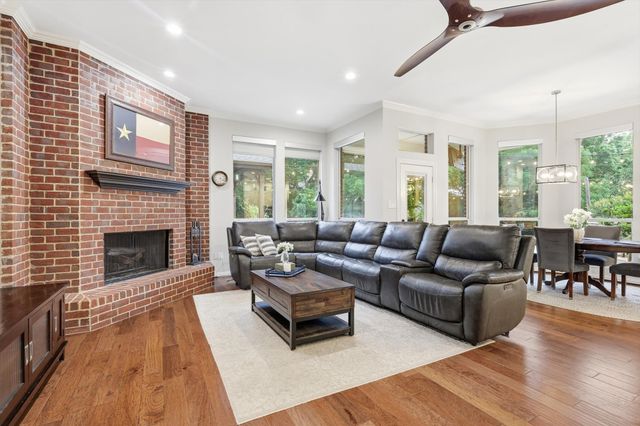 909 Chimney Hill Trail, Southlake, TX 76092