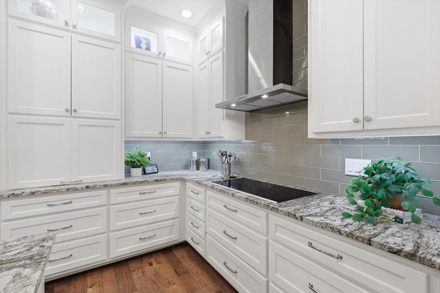 909 Chimney Hill Trail, Southlake, TX 76092