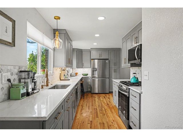 3078 Albion St, Denver, CO 80207