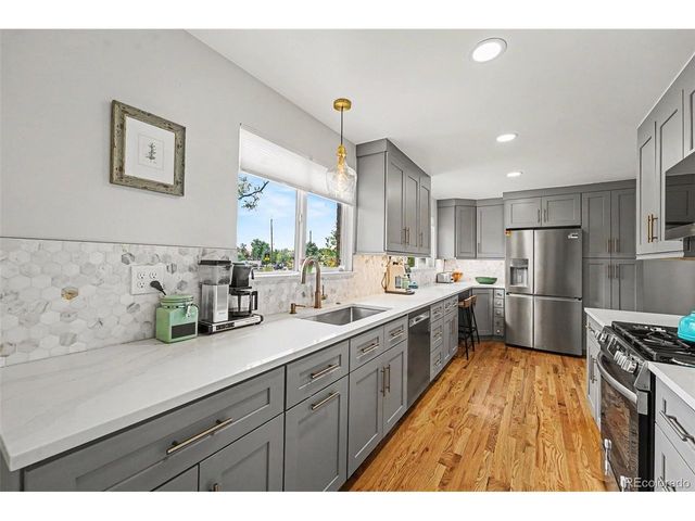 3078 Albion St, Denver, CO 80207