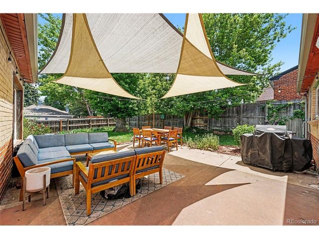 3078 Albion St, Denver, CO 80207
