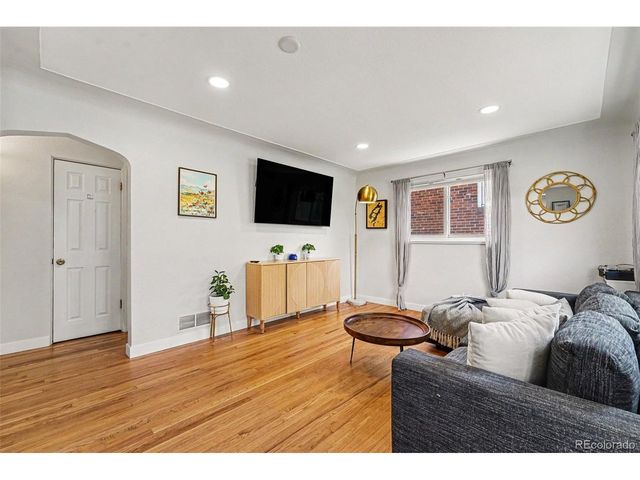 3078 Albion St, Denver, CO 80207