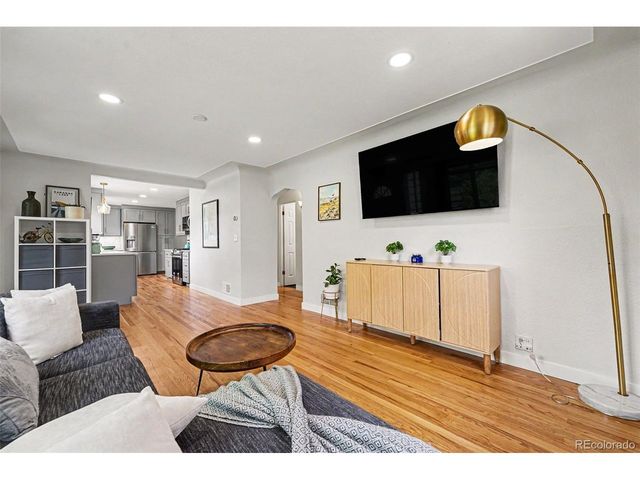 3078 Albion St, Denver, CO 80207