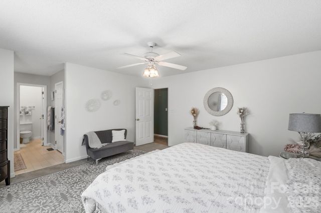 1001 Highland Woods Drive, Kannapolis, NC 28083