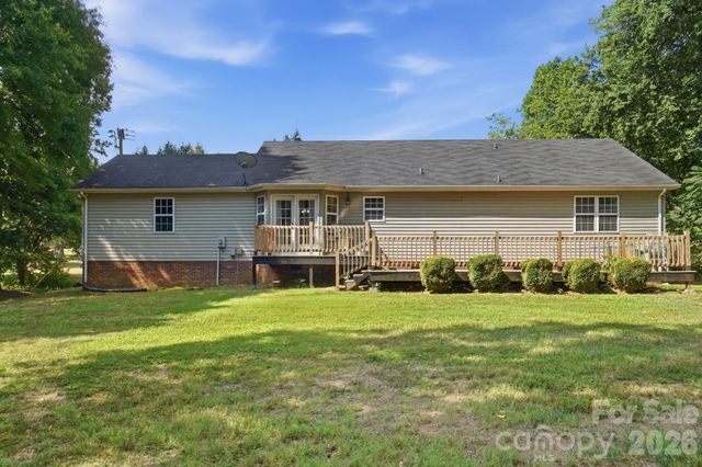 1001 Highland Woods Drive, Kannapolis, NC 28083