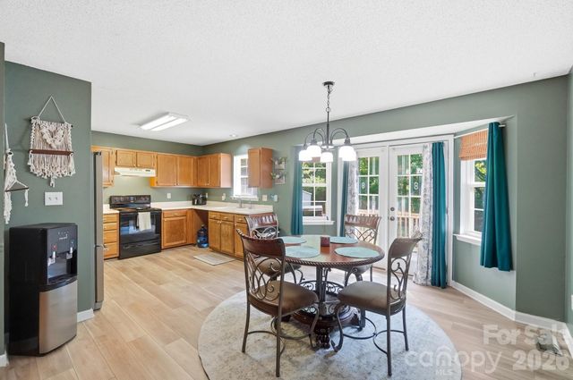 1001 Highland Woods Drive, Kannapolis, NC 28083