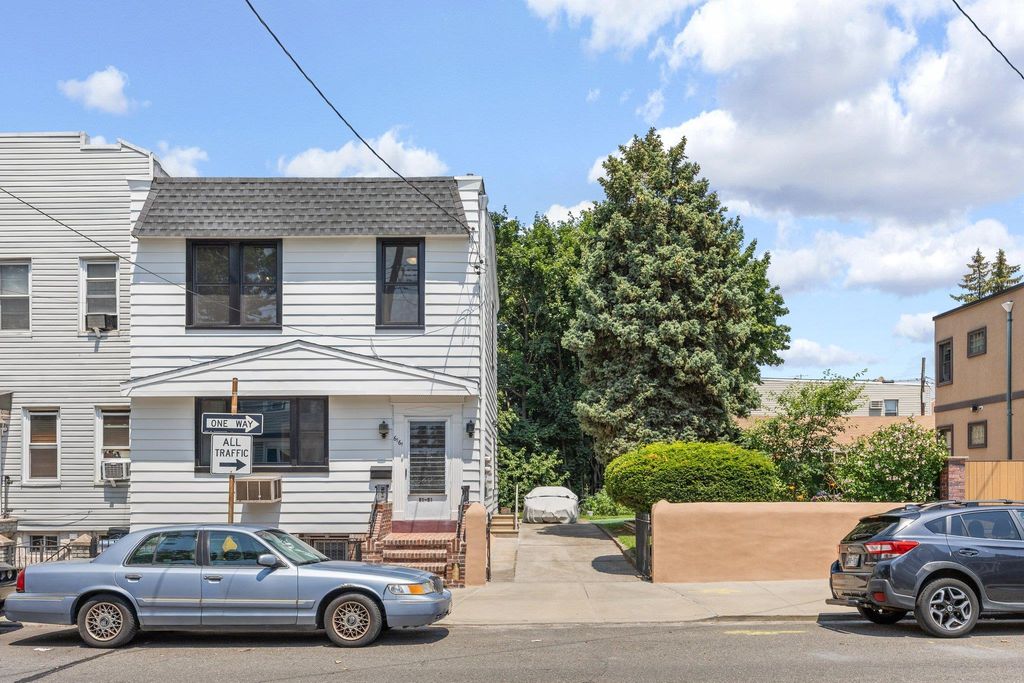 6161 62nd Avenue, Middle Village, NY 11379