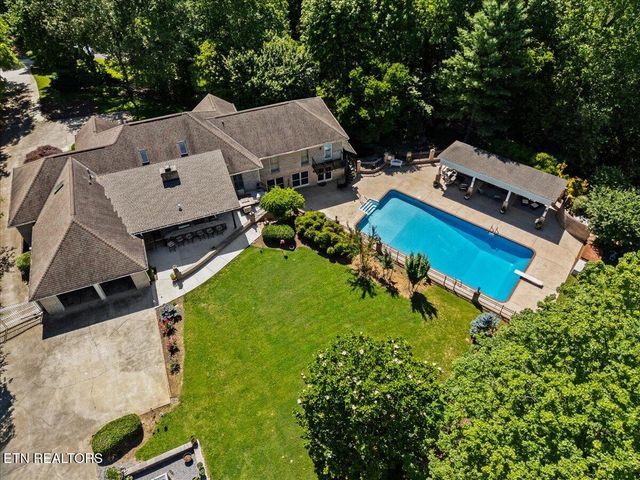 1411 Wood Creek Drive, Athens, TN 37303