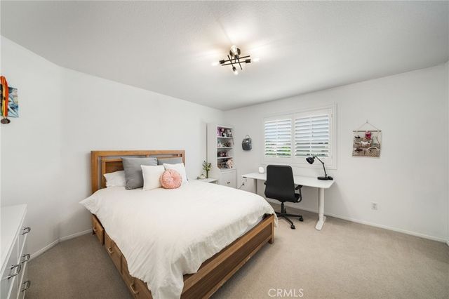 45405 Vanowen Lane, Temecula, CA 92592