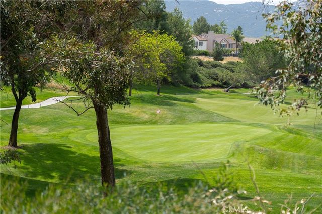 45405 Vanowen Lane, Temecula, CA 92592