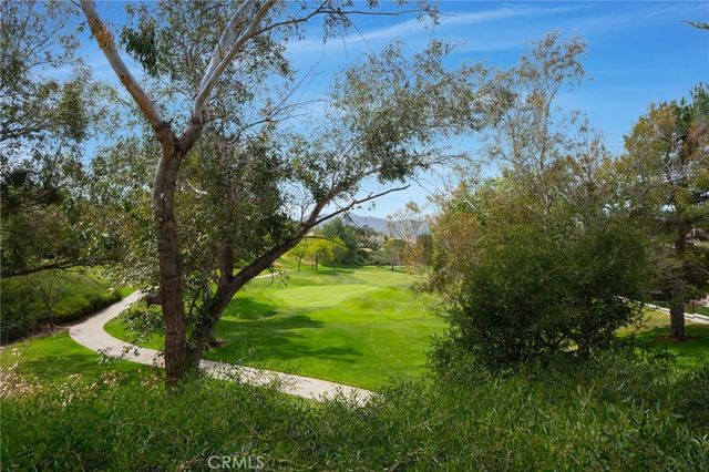 45405 Vanowen Lane, Temecula, CA 92592