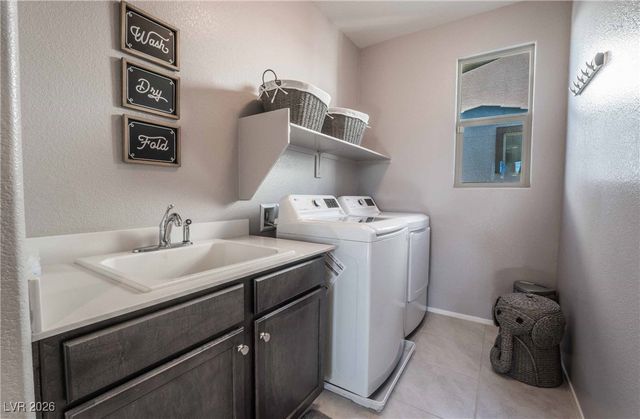 1115 East Sunset Road, Henderson, NV 89011