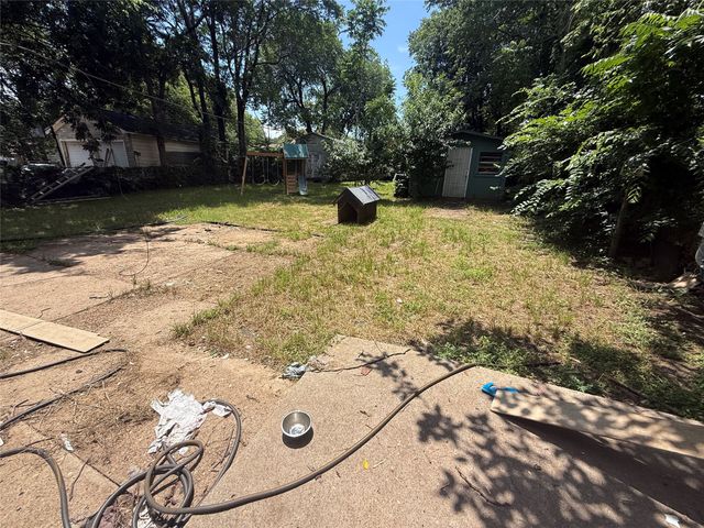 3834 Shelley Boulevard, Dallas, TX 75211