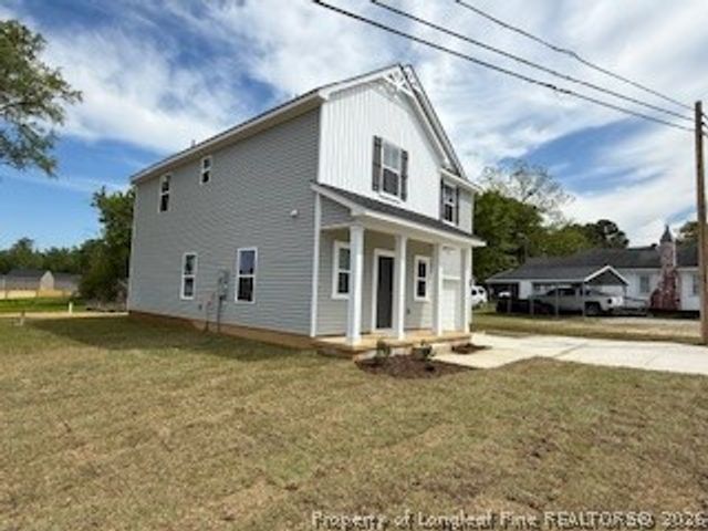 1492 Erwin Road, Dunn, NC 28334