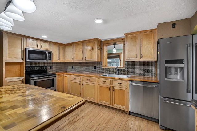 217 C Street, Footville, WI 53537