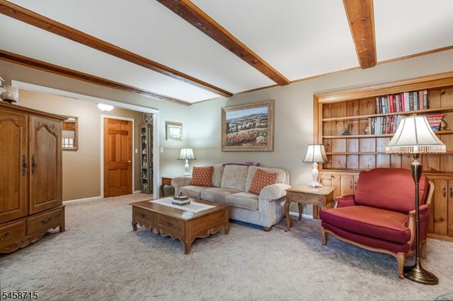 58 S Alward Ave, Bernards Twp., NJ 07920