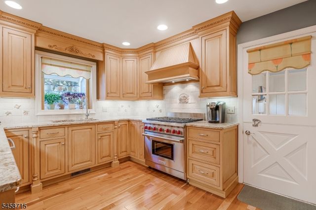 58 S Alward Ave, Bernards Twp., NJ 07920