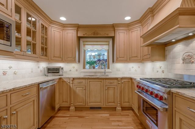 58 S Alward Ave, Bernards Twp., NJ 07920