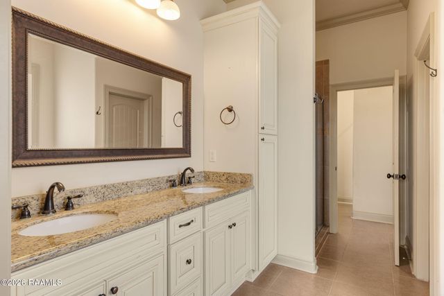 100 Birchview Drive, Broussard, LA 70518