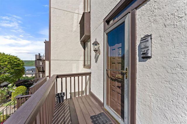 1200 Warburton Avenue 11, Yonkers, NY 10701