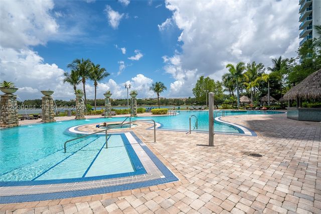 2641 N Flamingo Rd 1603N, Sunrise, FL 33323