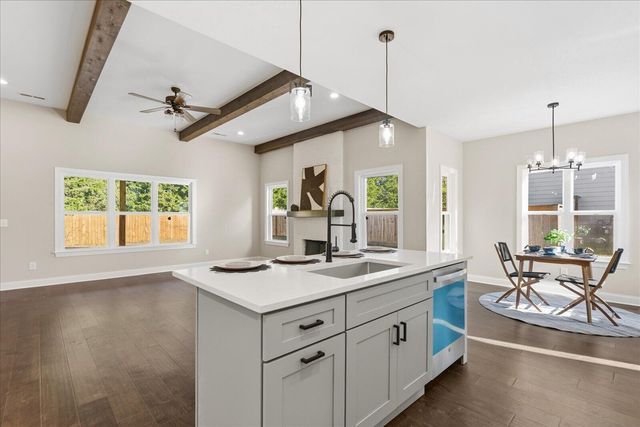 8886 Silver Maple Drive, Ooltewah, TN 37363