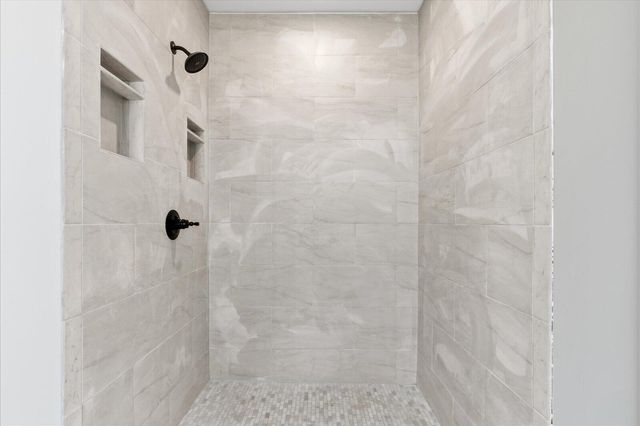 8886 Silver Maple Drive, Ooltewah, TN 37363