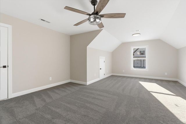 8886 Silver Maple Drive, Ooltewah, TN 37363