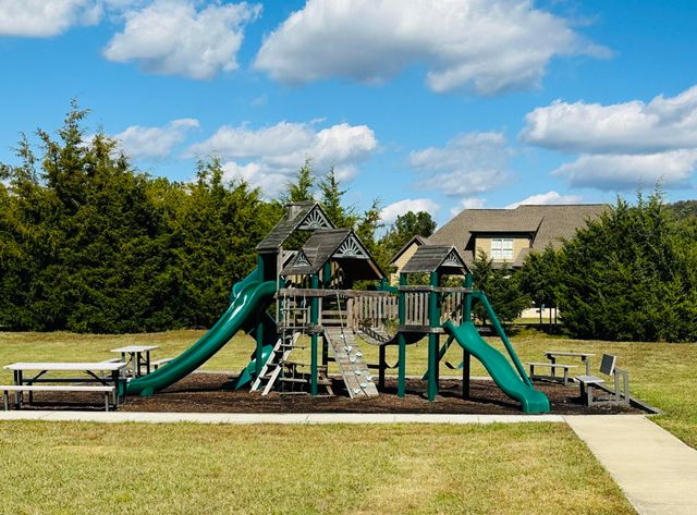 8886 Silver Maple Drive, Ooltewah, TN 37363
