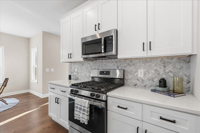 8886 Silver Maple Drive, Ooltewah, TN 37363