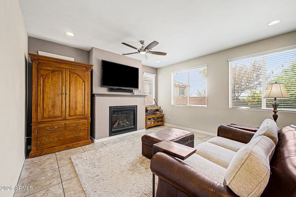 5432 S MARIPOSA Drive, Gilbert, AZ 85298 — photo 4