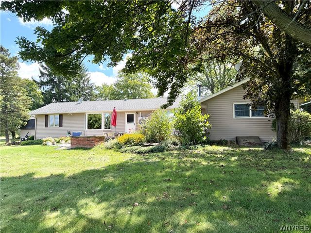 3288 East Church Street, Eden, NY 14057