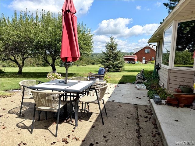 3288 East Church Street, Eden, NY 14057